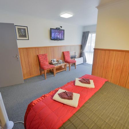 Wilderness Motel Accommodation Haast Exteriör bild