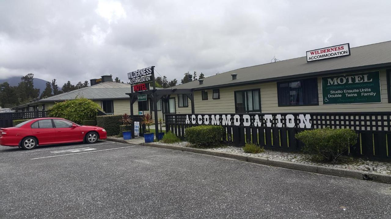 Wilderness Motel Accommodation Haast Exteriör bild
